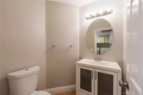 Bath - 1898 Stonehaven, Corona, CA 92879 photo 1 of 3