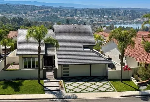 22332 Canaveras, Mission Viejo, CA 92691