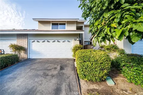 Exterior - 51 Ashbrook, Irvine, CA 92604 photo 4 of 6