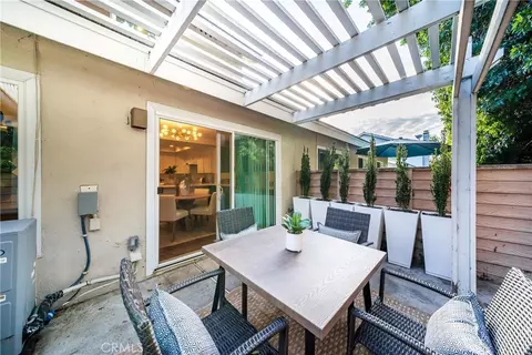 Exterior - 51 Ashbrook, Irvine, CA 92604 photo 5 of 6