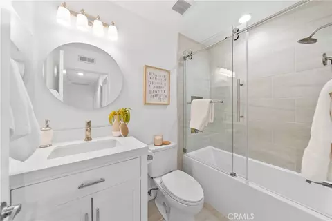 Bath - 51 Ashbrook, Irvine, CA 92604 photo 1 of 4