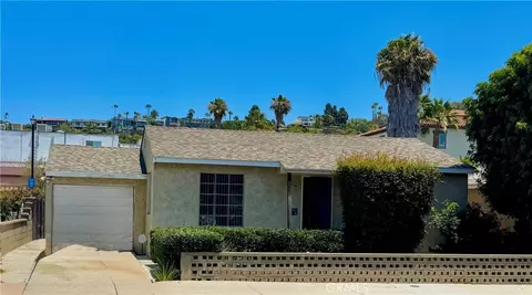 2476 Congress St, San Diego, CA 92110