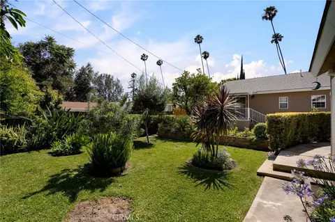 Exterior - 156 S Berkeley Ave, Pasadena, CA 91107 photo 6 of 17
