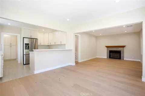 Living - 156 S Berkeley Ave, Pasadena, CA 91107 photo 6 of 10