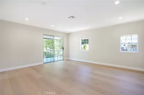 Living - 156 S Berkeley Ave, Pasadena, CA 91107 photo 5 of 10