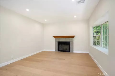 Living - 156 S Berkeley Ave, Pasadena, CA 91107 photo 2 of 10