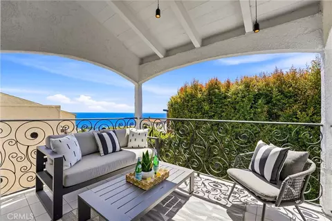 885 Tia Juana St, Laguna Beach, CA 92651