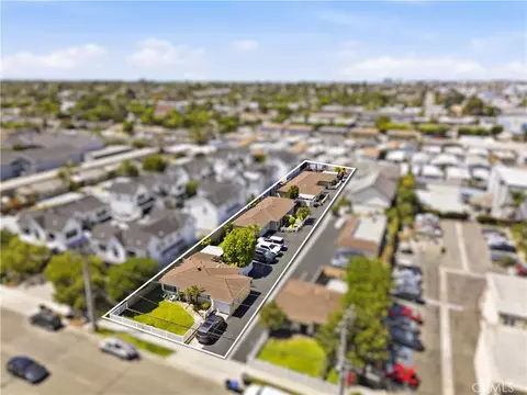 131 E 21st St, Costa Mesa, CA 92627