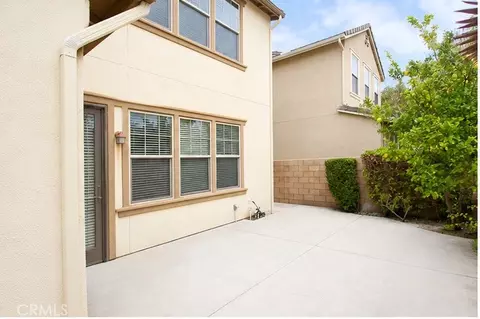 Exterior - 52 Shadowbrook, Irvine, CA 92604 photo 2 of 5