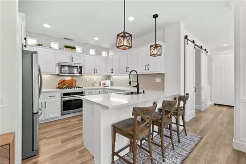 Kitchen - 5 Clematis St, Ladera Ranch, CA 92694 photo 1 of 6