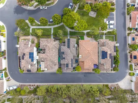 View/Area - 5 Clematis St, Ladera Ranch, CA 92694 photo 2 of 4