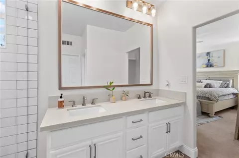 Bath - 5 Clematis St, Ladera Ranch, CA 92694 photo 3 of 5