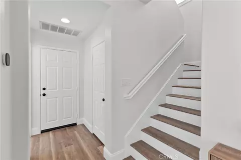 Entry Way - 5 Clematis St, Ladera Ranch, CA 92694 photo 2 of 5