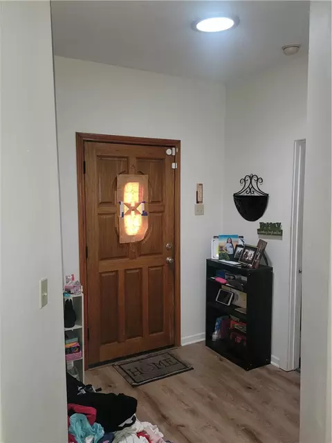 Entry Way - 34 E 53rd, Long Beach, CA 90805 photo 1 of 1