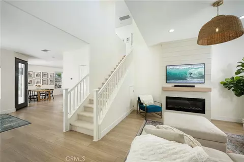 Entry Way - 9 Kyle Ct, Ladera Ranch, CA 92694 photo 1 of 4