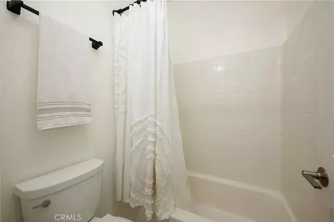 Bath - 9 Kyle Ct, Ladera Ranch, CA 92694 photo 5 of 5