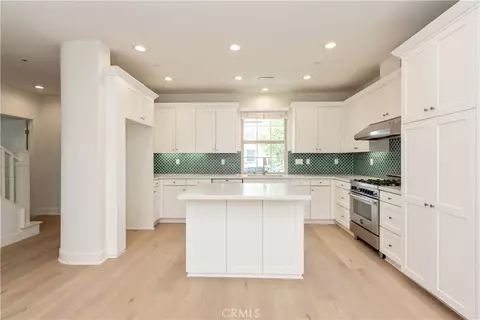 Kitchen - 152 Excursion, Irvine, CA 92618 photo 2 of 2