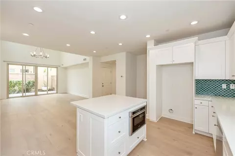 Living - 152 Excursion, Irvine, CA 92618 photo 1 of 4
