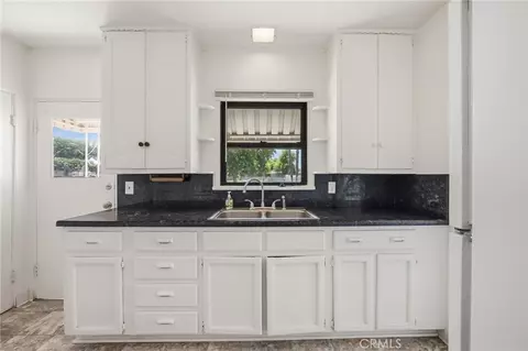 Kitchen - 1719 Wasington St, Needles, CA 92363 photo 4 of 4