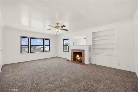 Living - 1719 Wasington St, Needles, CA 92363 photo 4 of 11