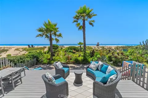 17111 S Pacific Ave, Sunset Beach, CA 90742