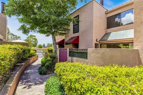 25761 Le Parc #72, Lake Forest, CA 92630