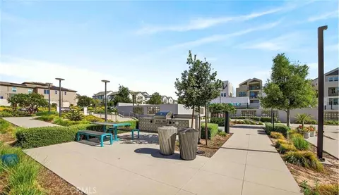 Exterior - 352 Tank, Irvine, CA 92618 photo 4 of 8