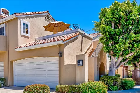 Exterior - 2495 Paseo Circulo, Tustin, CA 92782 photo 2 of 3