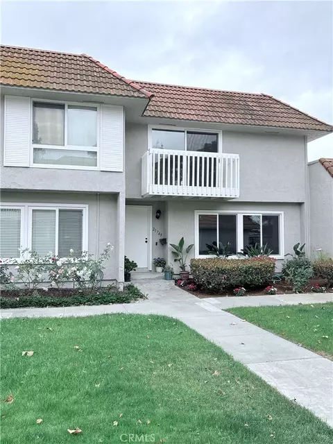 21749 Lake Vis, Lake Forest, CA 92630