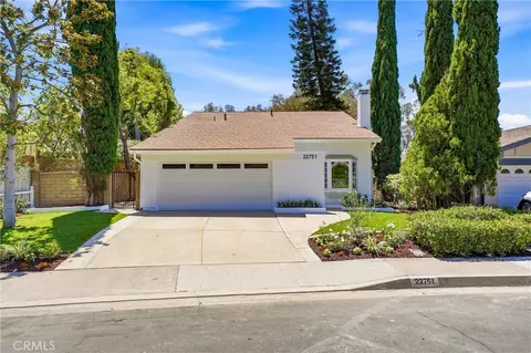 22751 Via Santiago, Mission Viejo, CA 92691