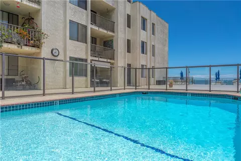 Exterior - 1140 E Ocean Blvd #134, Long Beach, CA 90802 photo 5 of 9