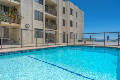 Exterior - 1140 E Ocean Blvd #134, Long Beach, CA 90802 photo 6 of 12