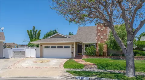 5511 Wendy Cir, Huntington Beach, CA 92649