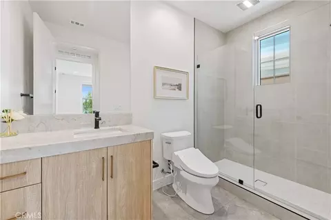 Bath - 149 Somera, Irvine, CA 92602 photo 1 of 6