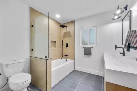 Bath - 137 S Thistle, Brea, CA 92821 photo 5 of 5