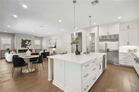 370 Sawbuck, Irvine, CA 92618