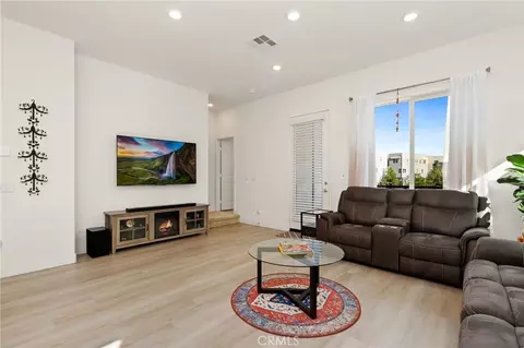 Other - 257 Sash, Irvine, CA 92618 photo 3 of 25
