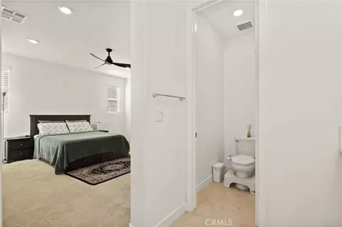 Entry Way - 257 Sash, Irvine, CA 92618 photo 3 of 4