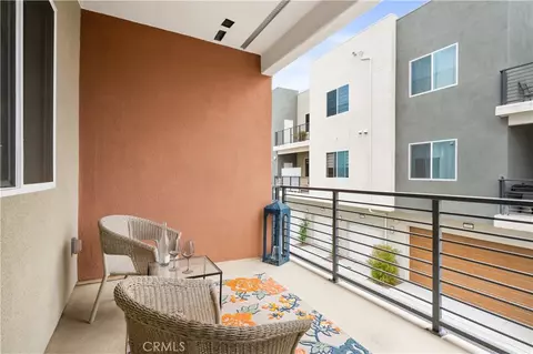 Exterior - 175 Sash, Irvine, CA 92618 photo 2 of 8