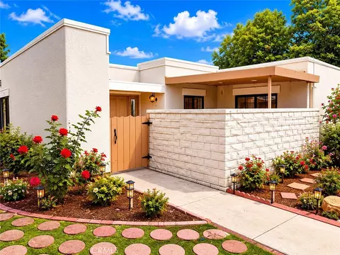 2078 Ronda Granada C, Laguna Woods, CA 92637