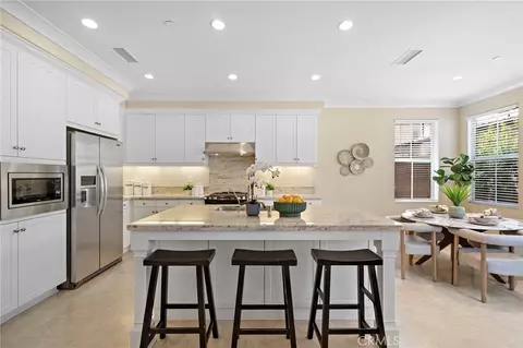 41 Coleridge, Irvine, CA 92620