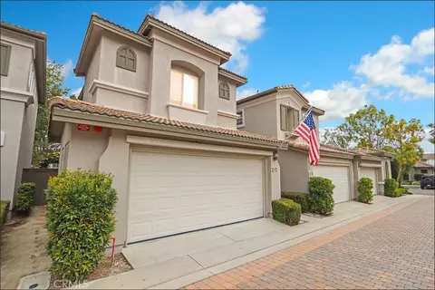 81 Trofello, Aliso Viejo, CA 92656