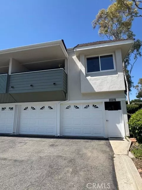 22275 Caminito Tecate, Laguna Hills, CA 92653