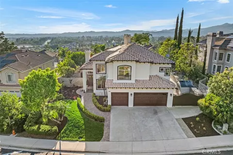 32191 Weeping Willow St, Trabuco Canyon, CA 92679