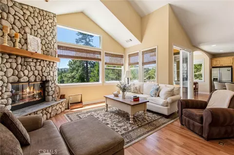 27347 Maplewood, Lake Arrowhead, CA 92352
