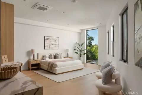 2619 S Rimpau Blvd, Los Angeles, CA 90016
