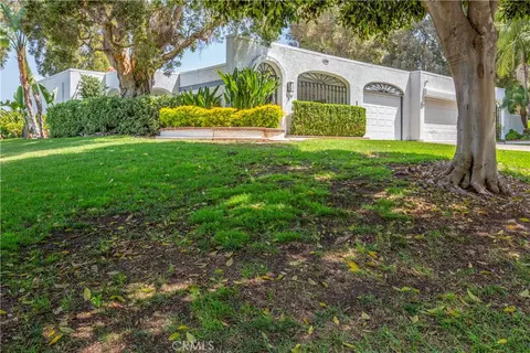 5398 Via Carrizo #A, Laguna Woods, CA 92637