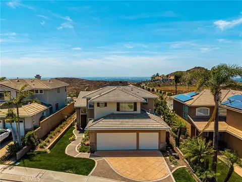 View/Area - 6148 E Cliffway Dr, Orange, CA 92869 photo 2 of 7