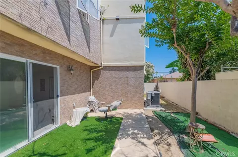 Exterior - 636 E 220th, Carson, CA 90745 photo 5 of 6