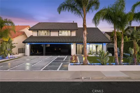 24922 Hendon St, Laguna Hills, CA 92653